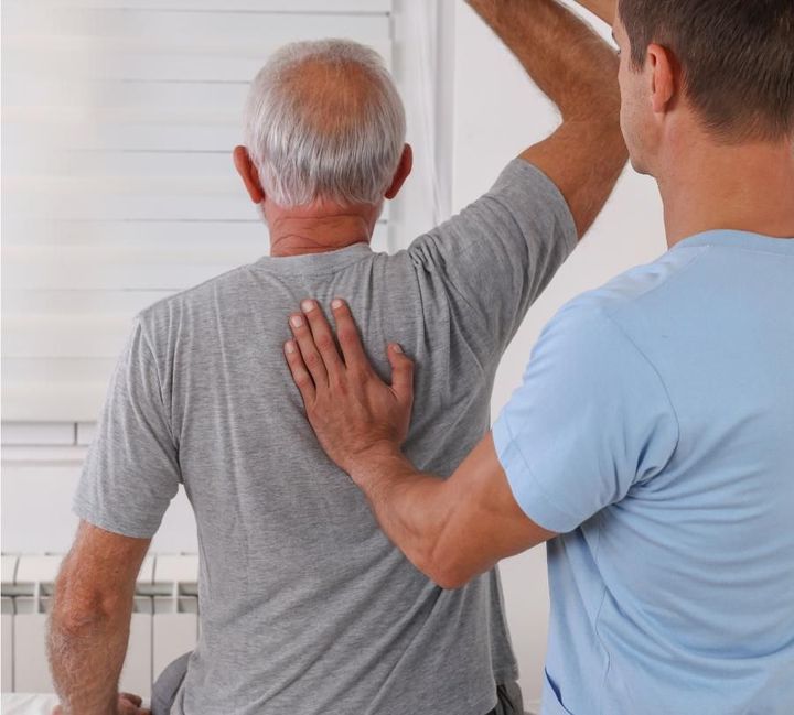 Senior Receiving Physical Therapy In Boca Raton, FL